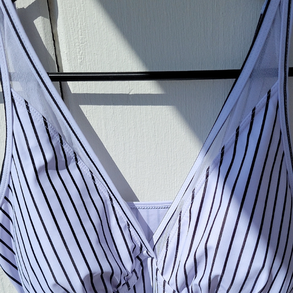 Striped Black and White One Piece Swimsuit With Shirred Sides Over Skirt - Picture 3 of 9